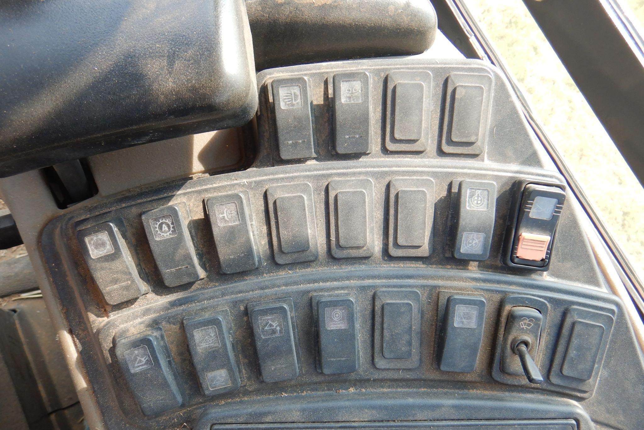 gallery 2015 Case 621F XR wheel loader