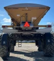2013 Rogator RG1100 applicator