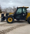 2019 Caterpillar TH408D 4x4x4 Handler