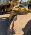 2001 Caterpillar 140H motor grader