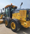 2016 John Deere 772GP motor grader
