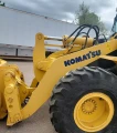 2005 Komatsu WA320 wheel loader