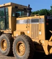 2001 Caterpillar 140H motor grader