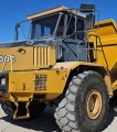 2000 John Deere 400C haul truck