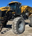 2013 Rogator RG1100 applicator