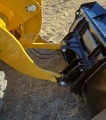 2022 Caterpillar 908M wheel loader
