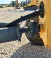 2013 John Deere 772G motor grader