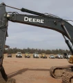 2015 John Deere 210G LC  excavator