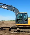 2011 John Deere 200DLC  excavator