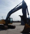 2011 John Deere 240DLC excavator