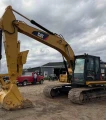 2017 Caterpillar 320FL Excavator