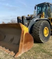 2011 John Deere 844K wheel loader