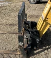 2010 Caterpillar TL943 telehandler