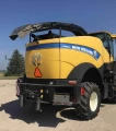 2016 New Holland FR850 Self-Propelled Forage Harvester