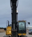 2018 John Deere 210G LC excavator