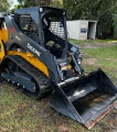 2022 John Deere 317G tracked skid steer loader