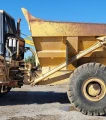 2001 John Deere 400C haul truck
