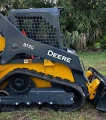 2022 John Deere 317G tracked skid steer loader