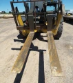 2013 Caterpillar TL943C telehandler
