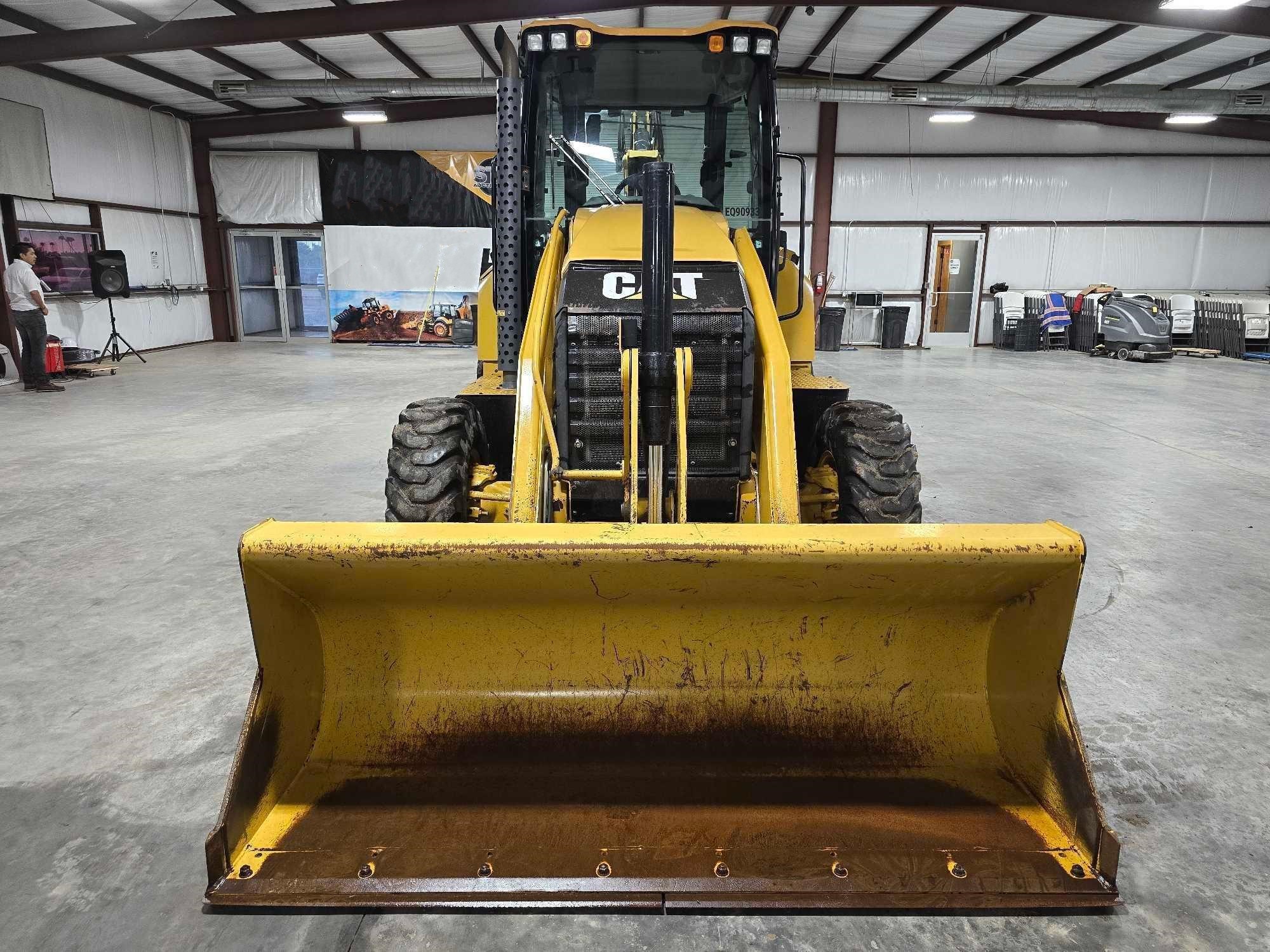 gallery 2017 Caterpillar 420F2  Backhoe