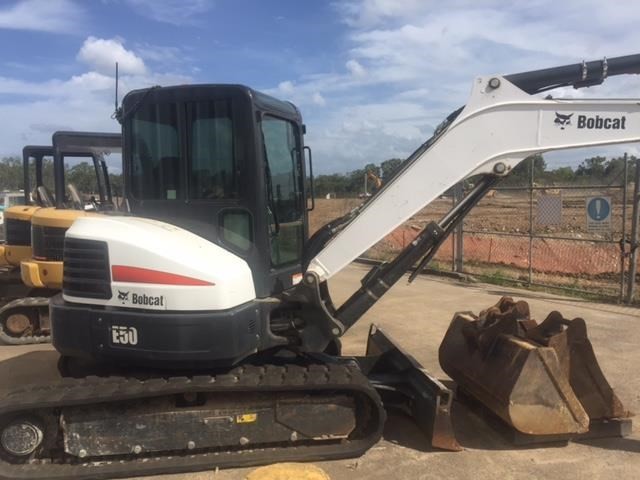 gallery 2016 BOBCAT E50 MINI EXCAVATOR