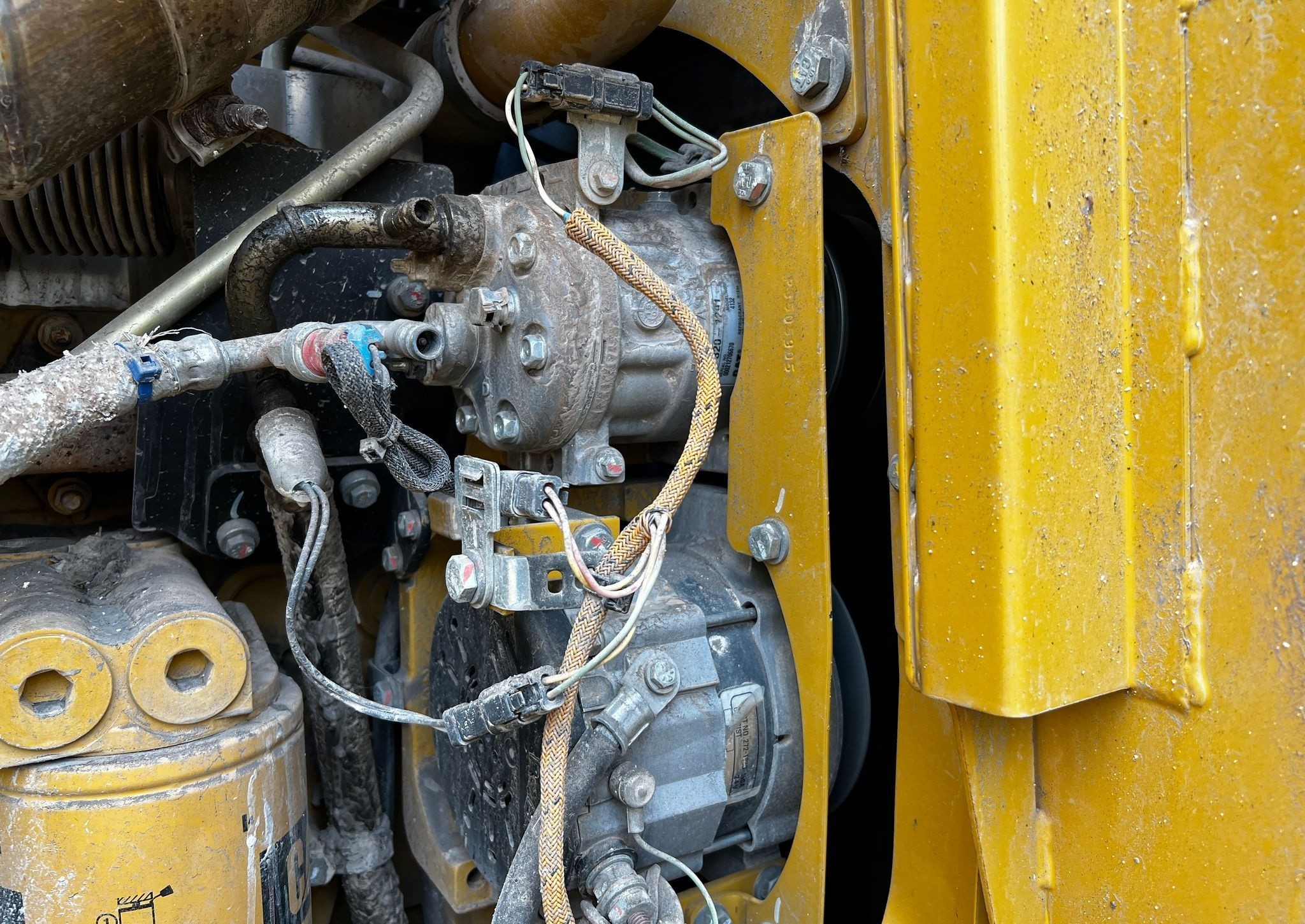 gallery 2012 Caterpillar 140M2 VHP Plus motor grader