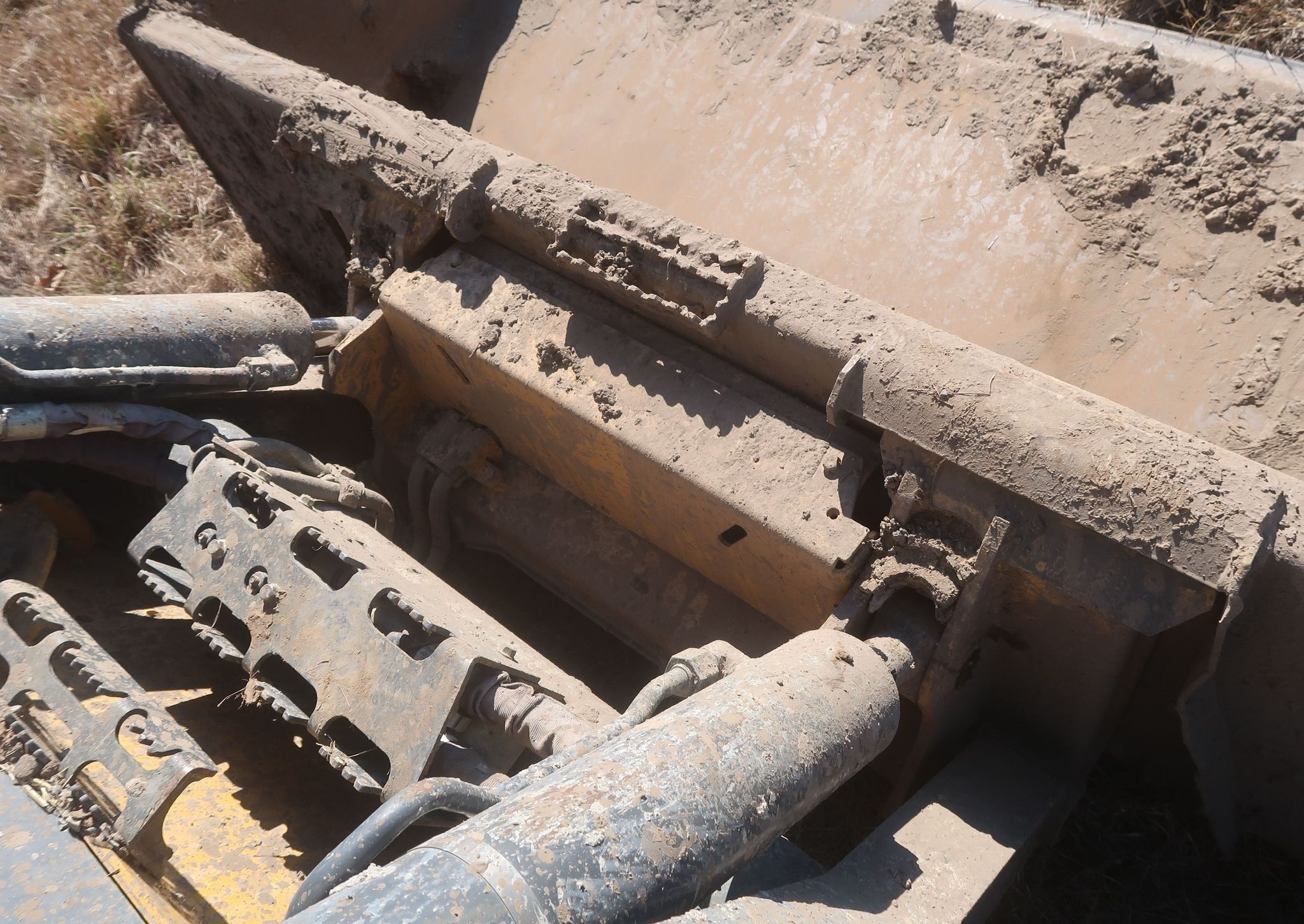 gallery 2021 John Deere 331G tracked skid steer loader