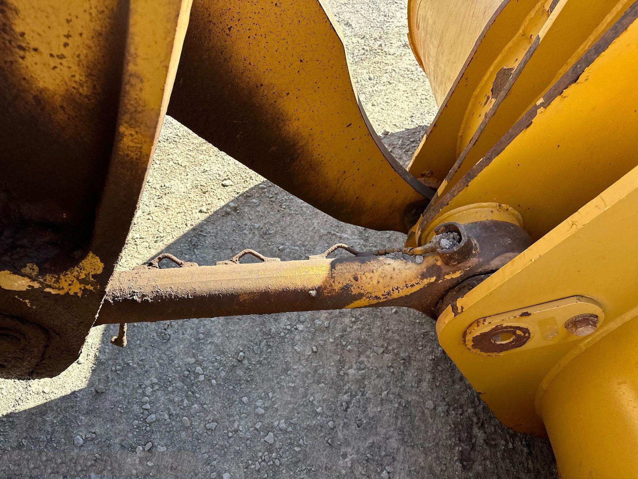 gallery 2010 Caterpillar 972H wheel loader