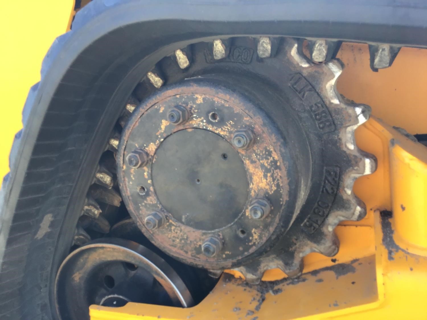 gallery 2015 JCB 260T Skid Steer Track Loader