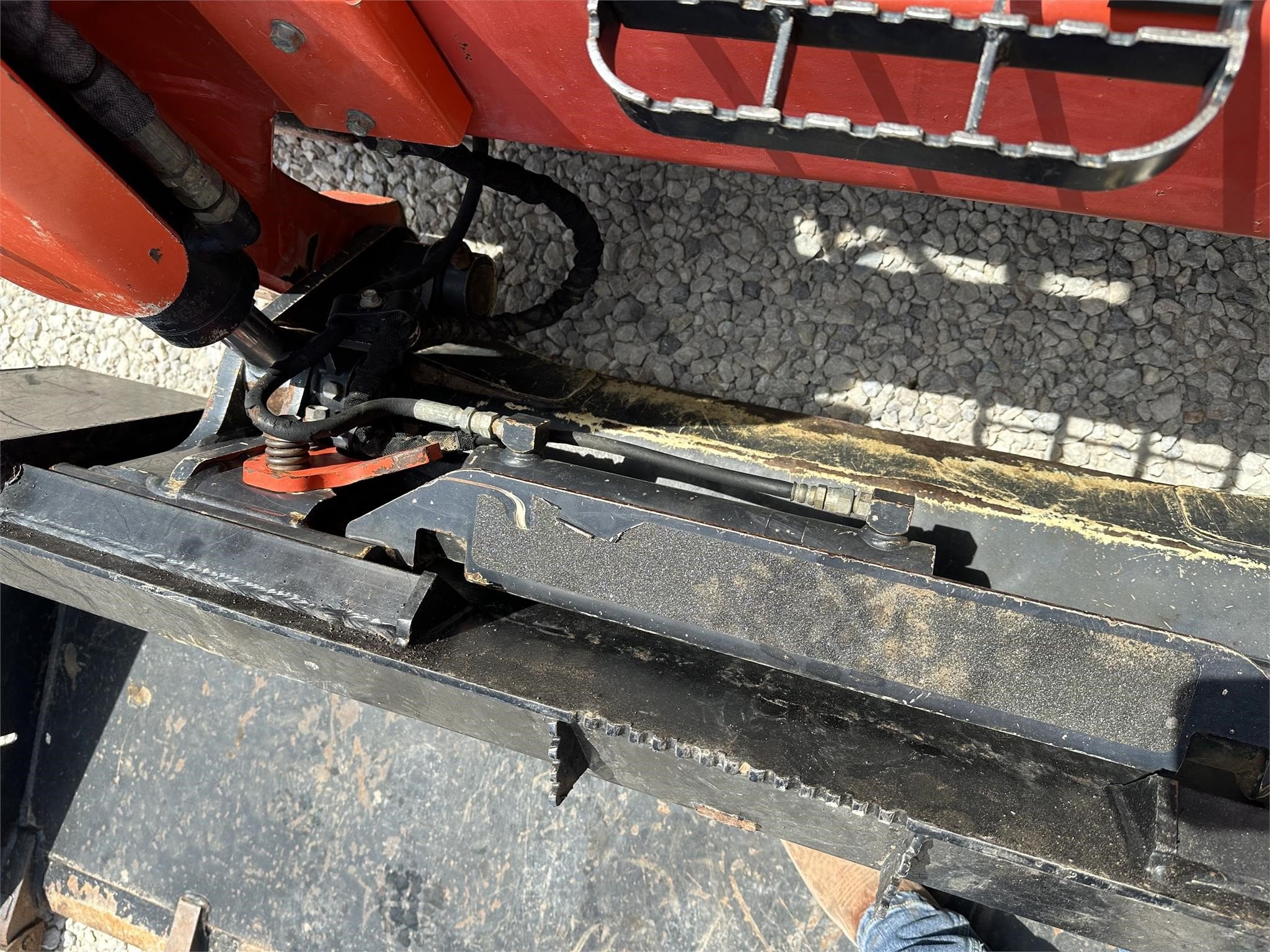 gallery 2016 Kubota SVL90-2 Skid Steer