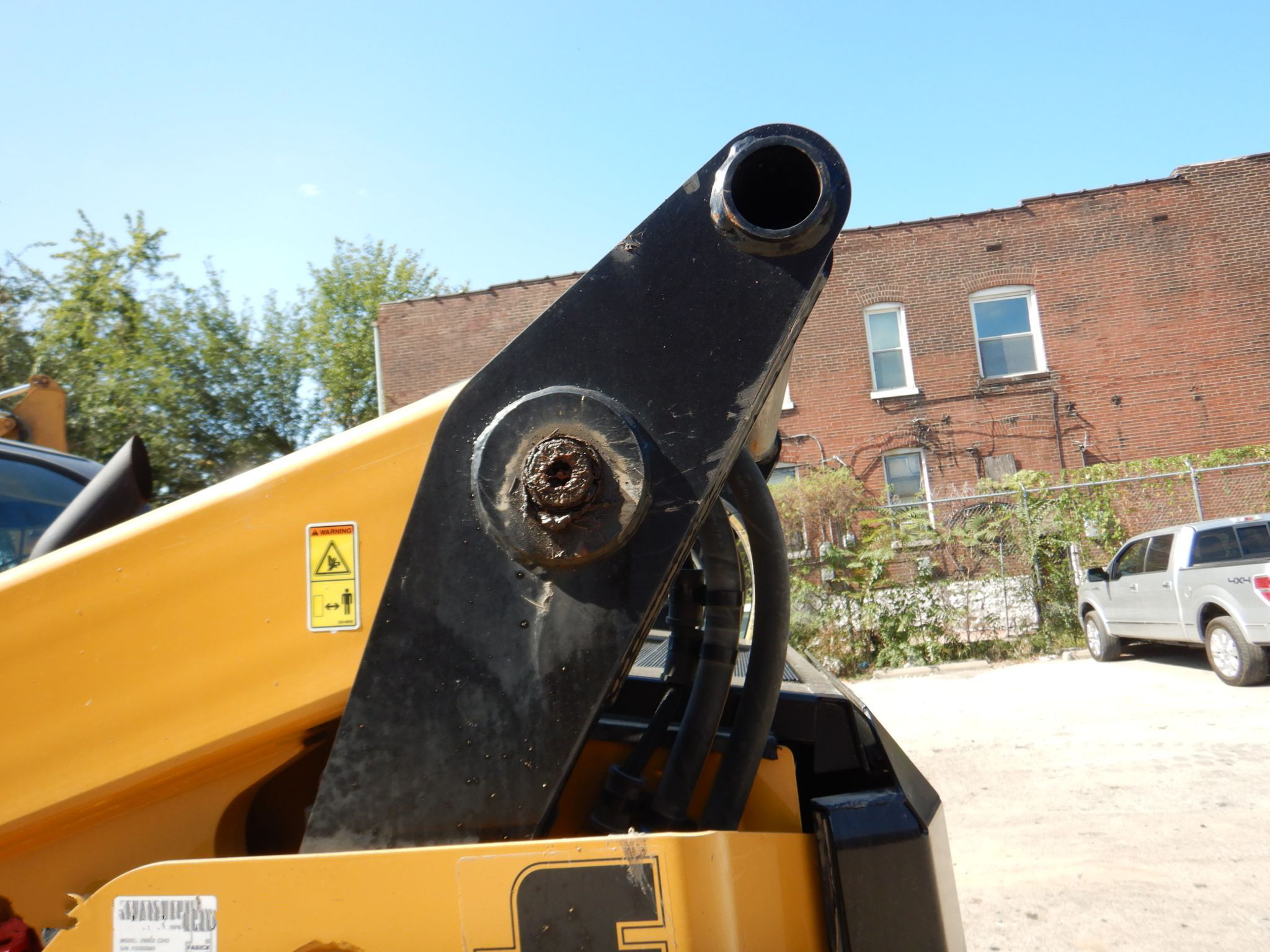 gallery 2018 Caterpillar 299D2 skid steer