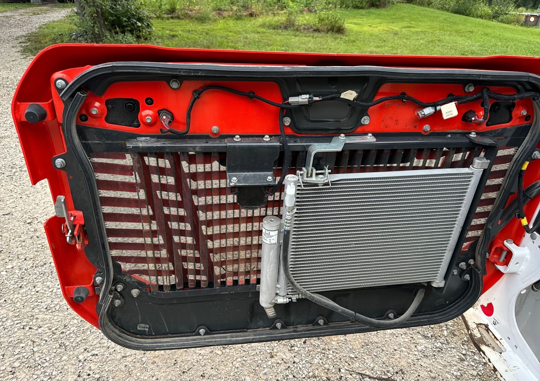 gallery 2022 Bobcat T76 R-Series tracked skid steer loader