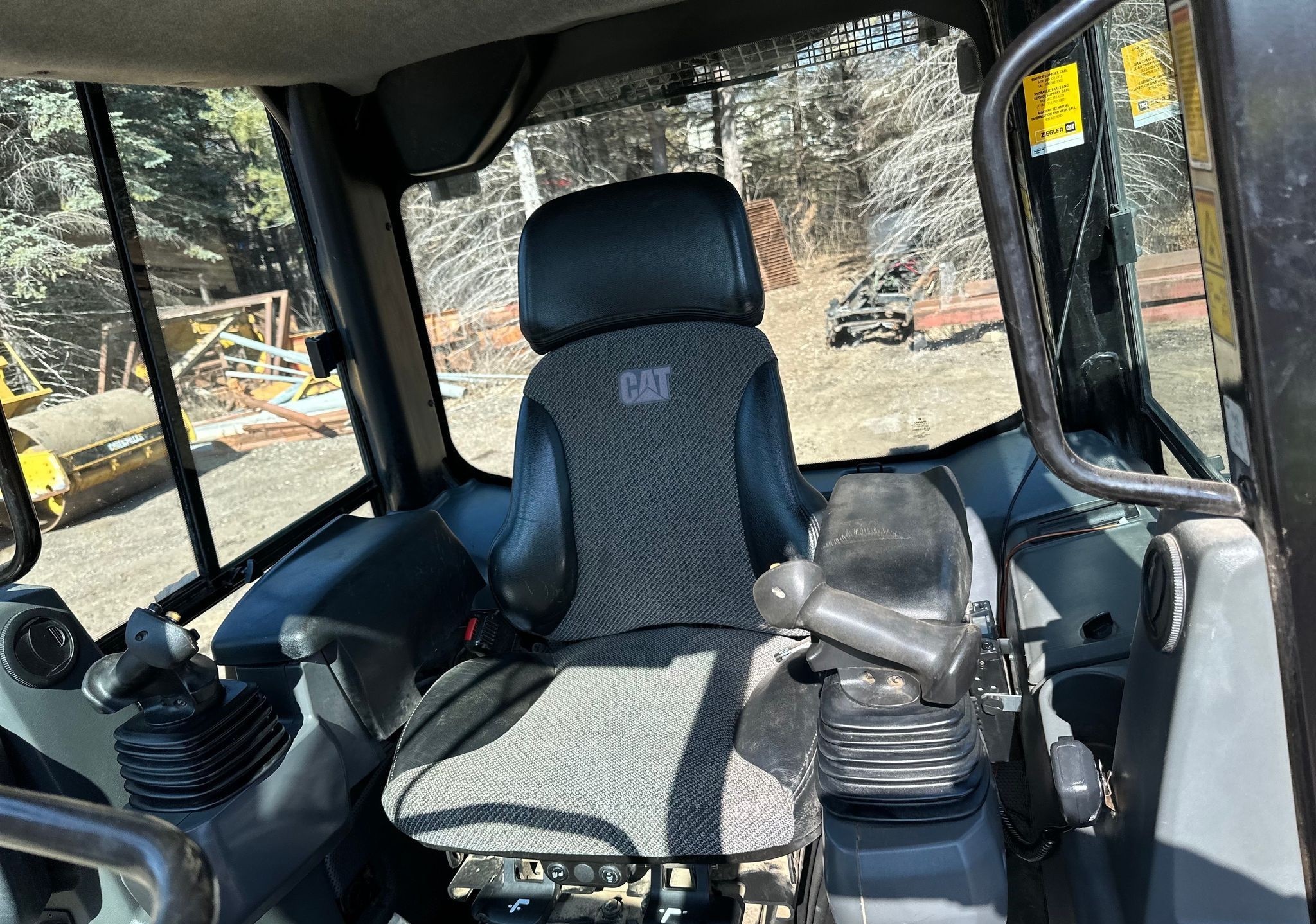 gallery 2016 Caterpillar D6K2 LGP dozer