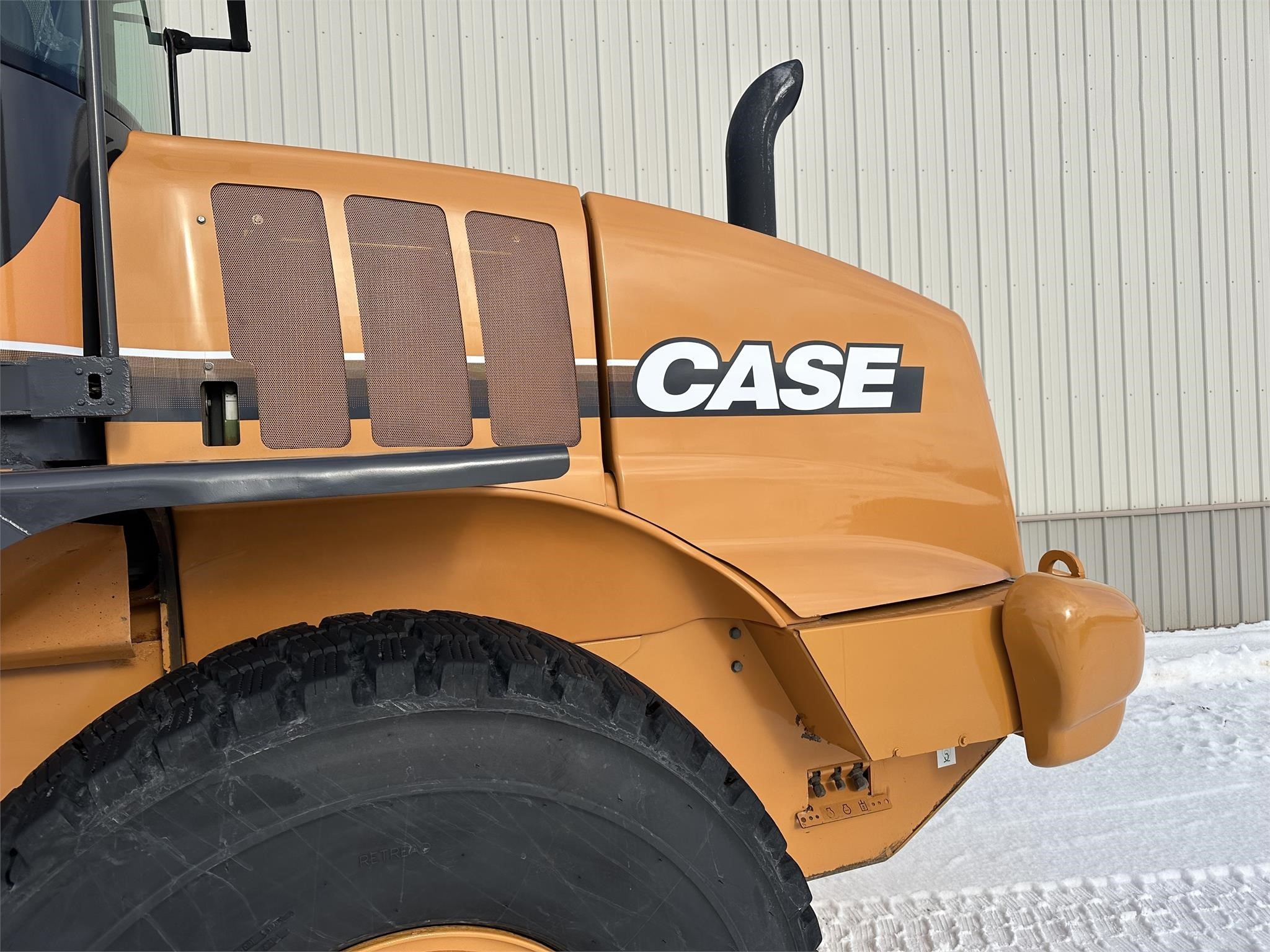 gallery 2008 CASE 621E