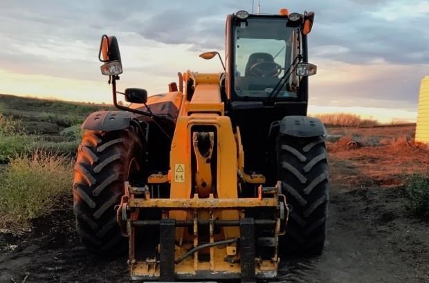 gallery 2011 JCB 550-80 AGRI PLUS