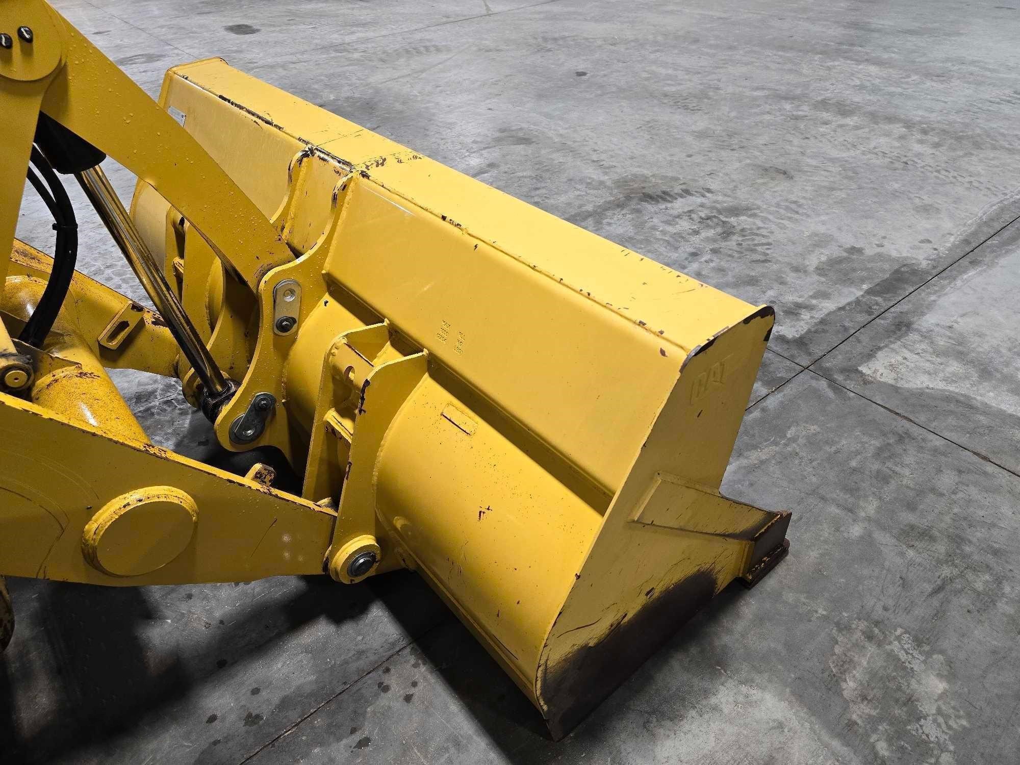 gallery 2017 Caterpillar 420F2  Backhoe