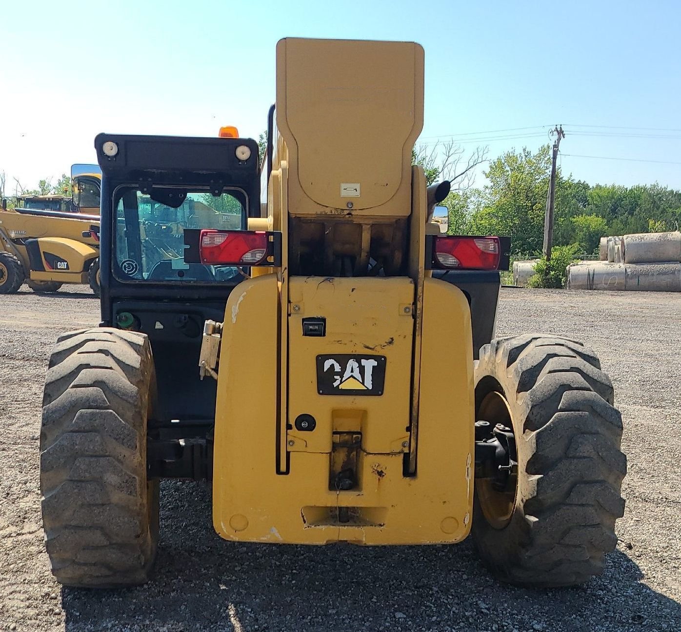 gallery 2018 Caterpillar TL1255D telehandler