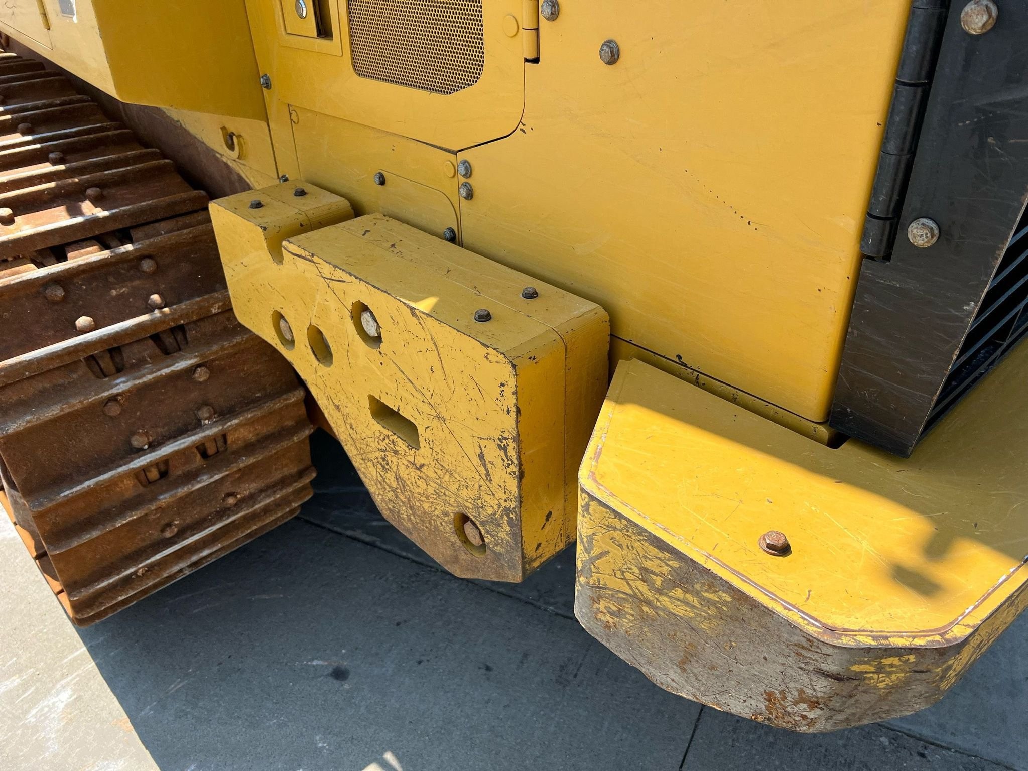 gallery 2016 Caterpillar 963K track loader