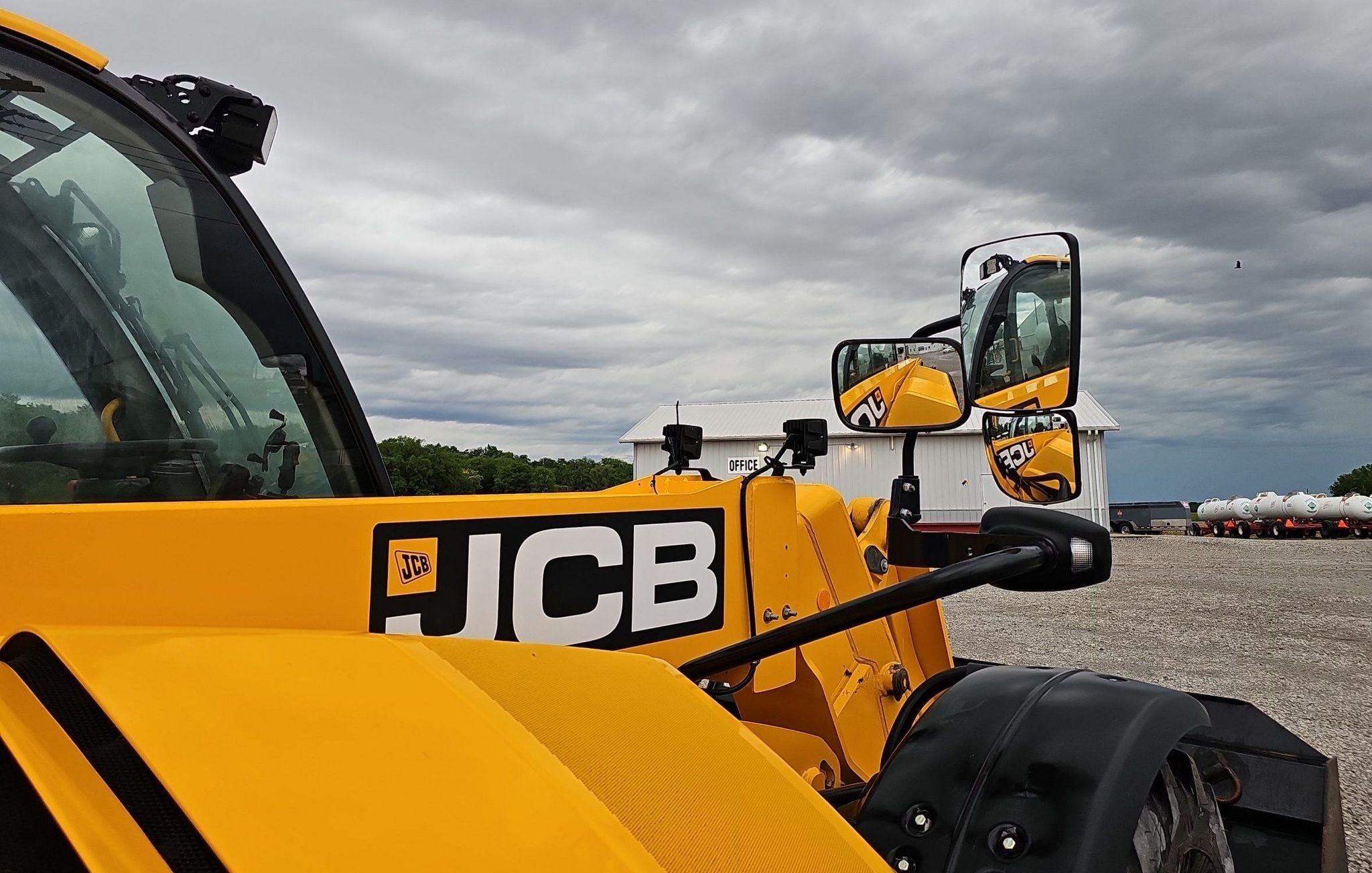 gallery 2023 JCB 542-70AG telehandler
