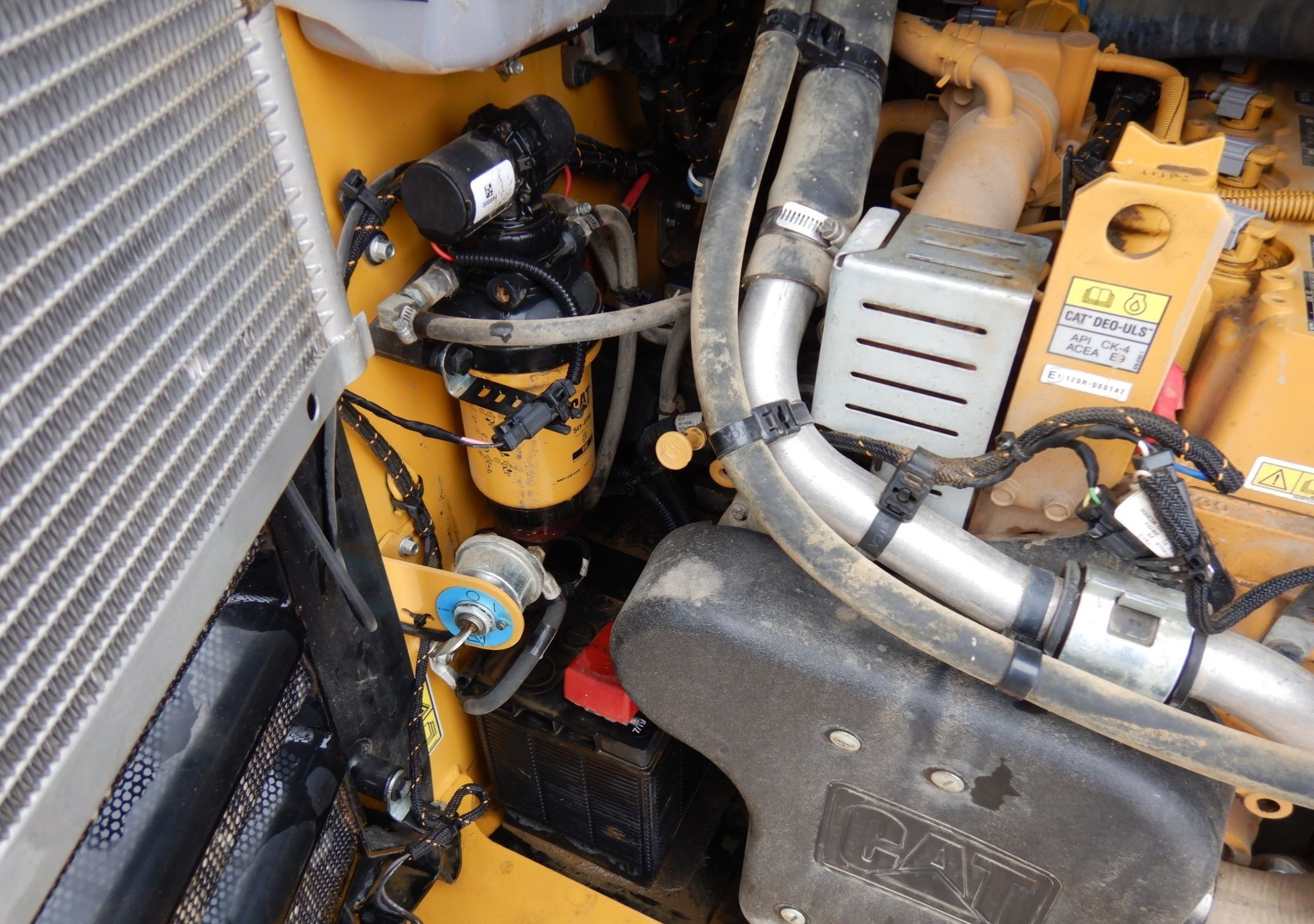 gallery 2019 Caterpillar 279D3  tracked skid steer loader