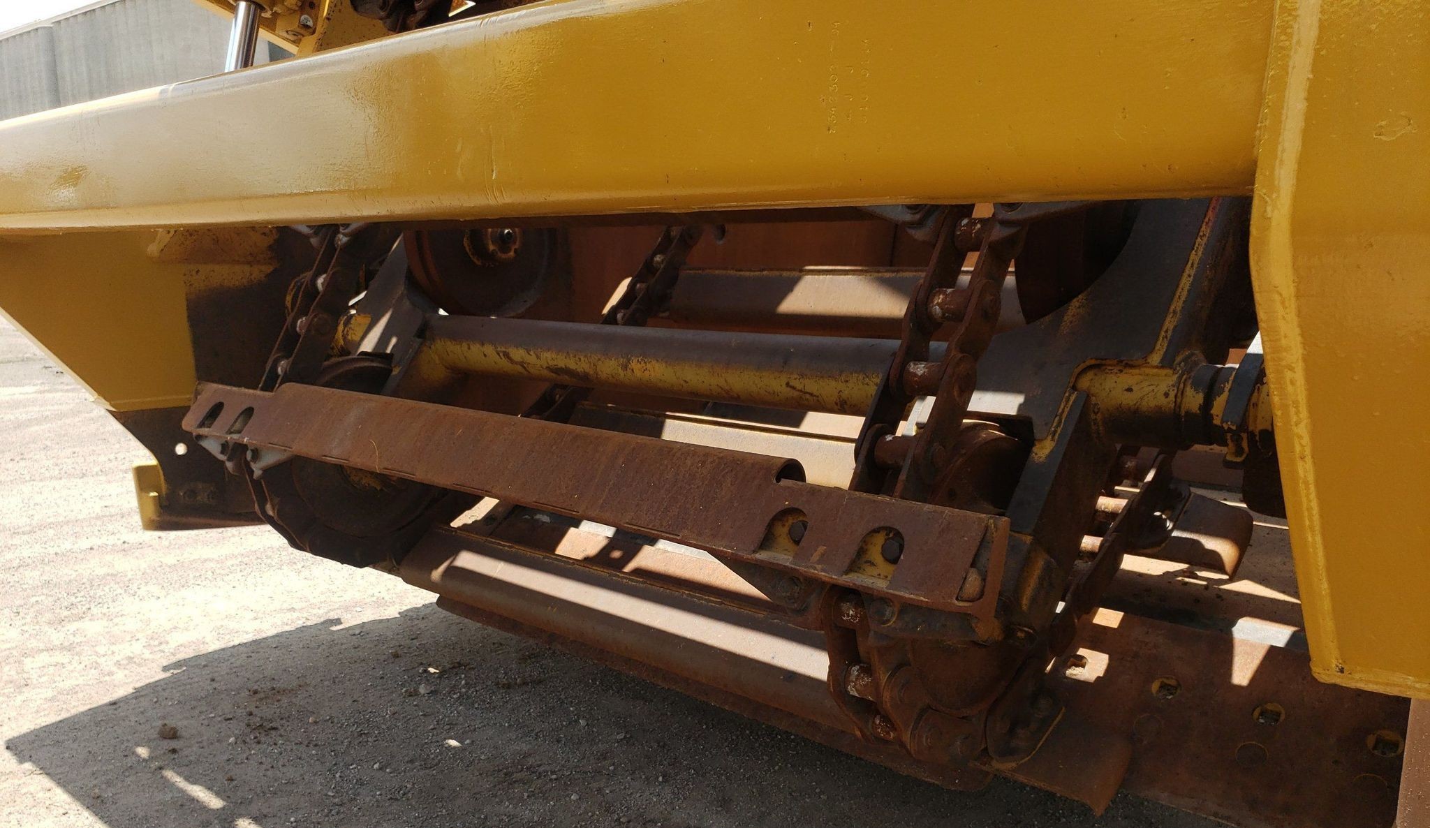 gallery 2006 Caterpillar 615C elevating scraper