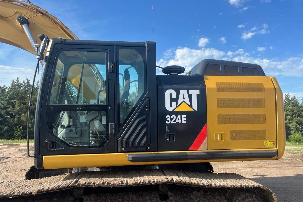 gallery 2013 Caterpillar 324EL Excavator