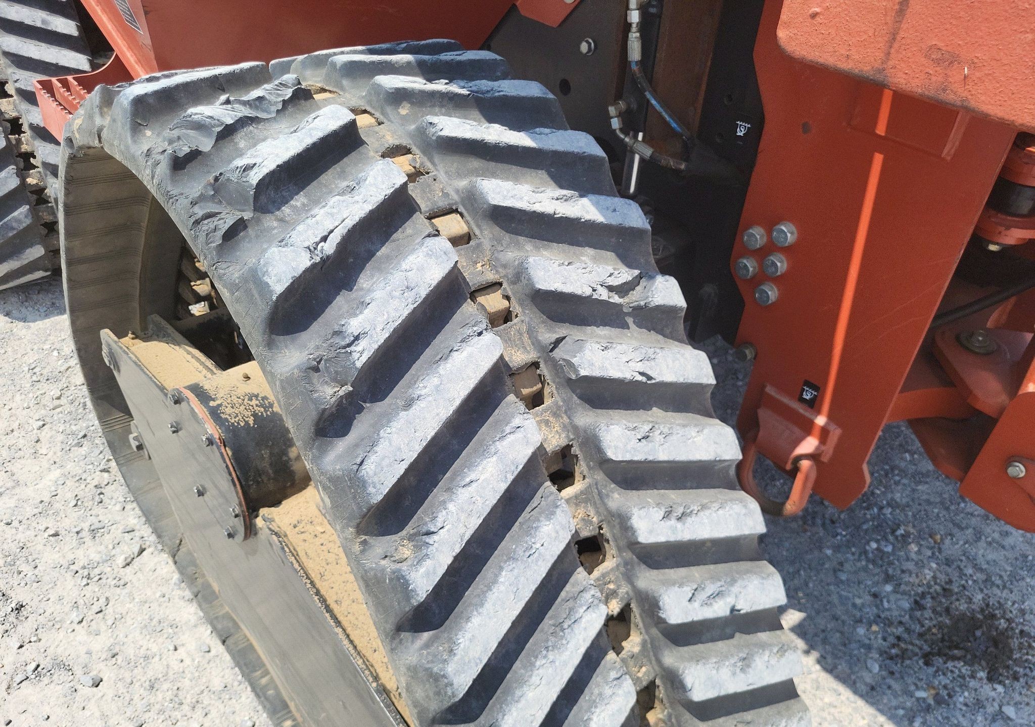 gallery 2012 Ditch Witch RT120 Quad vibratory cable plow