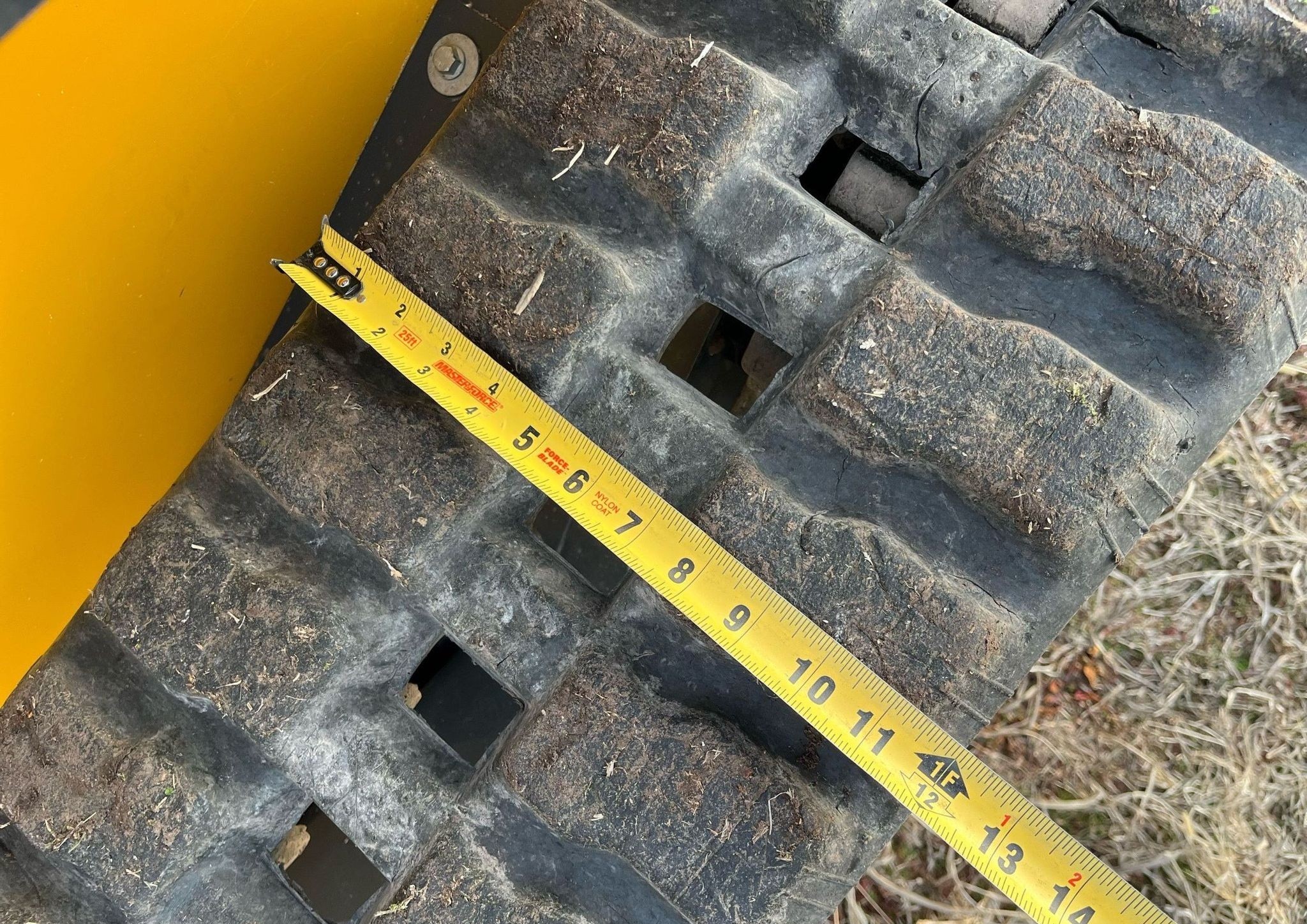 gallery 2019 John Deere 325G tracked skid steer loader