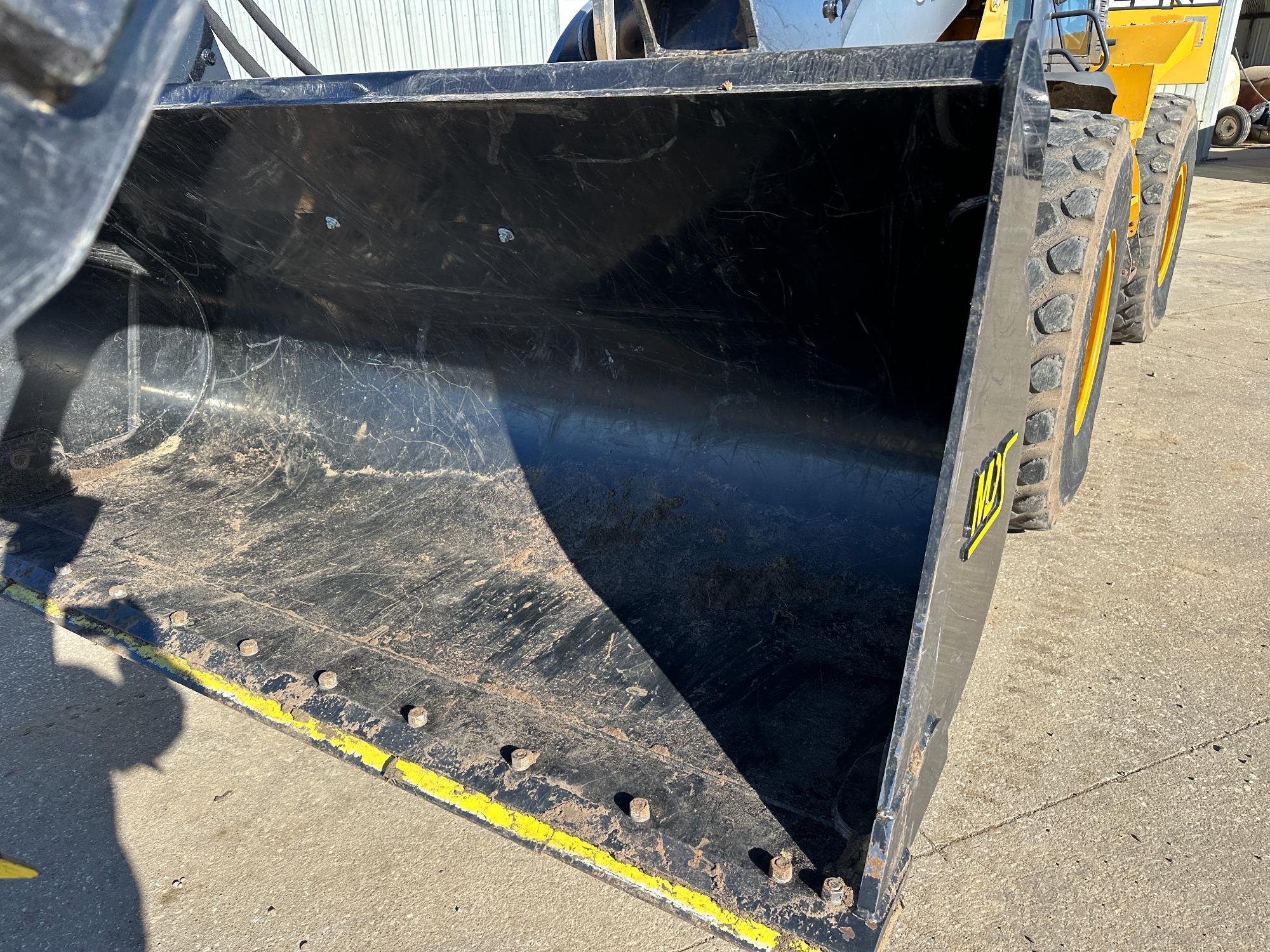 gallery 2015 John Deere 544K Wheel Loader WGrapple