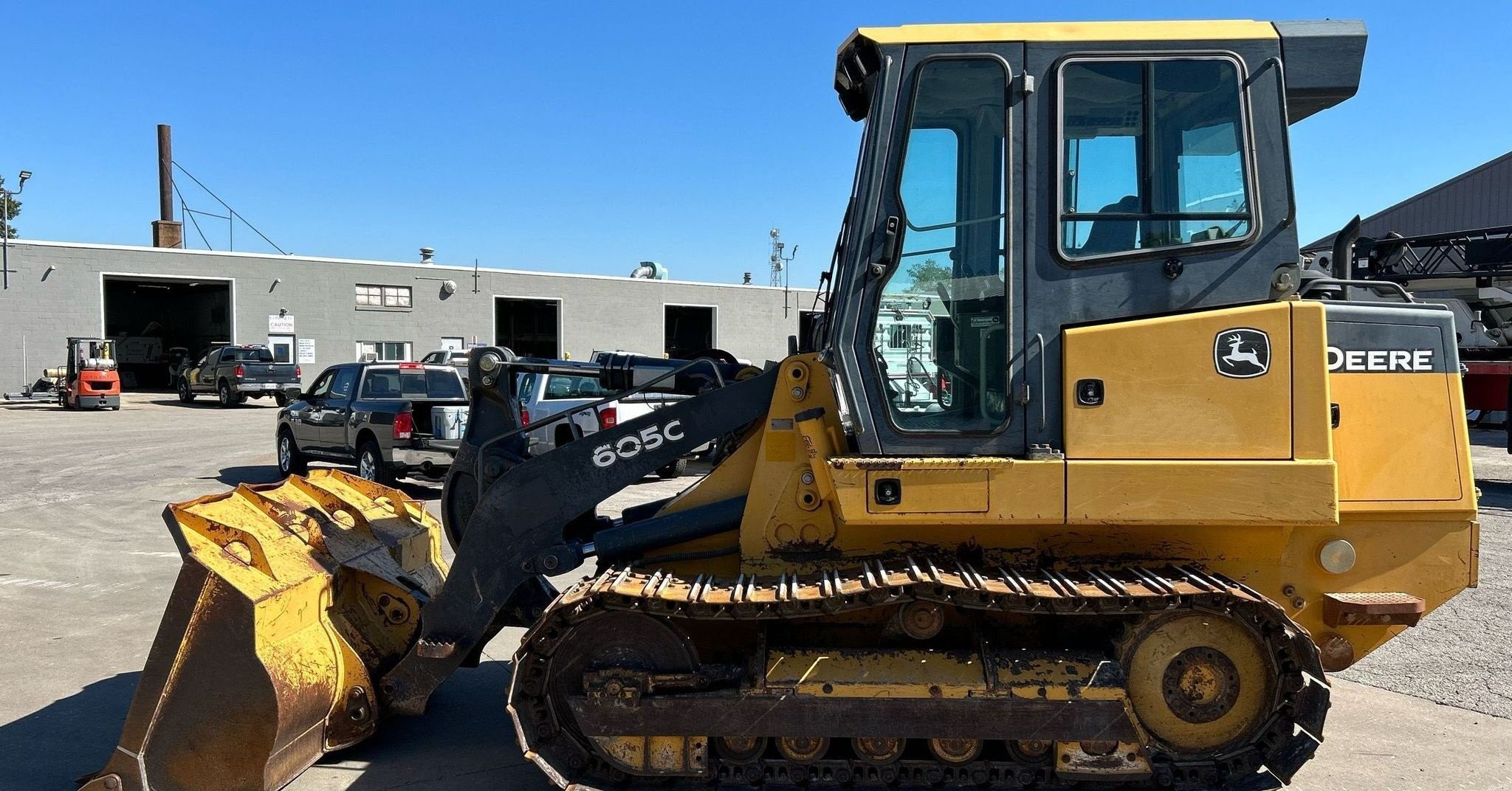 gallery 2012 John Deere 605C track loader