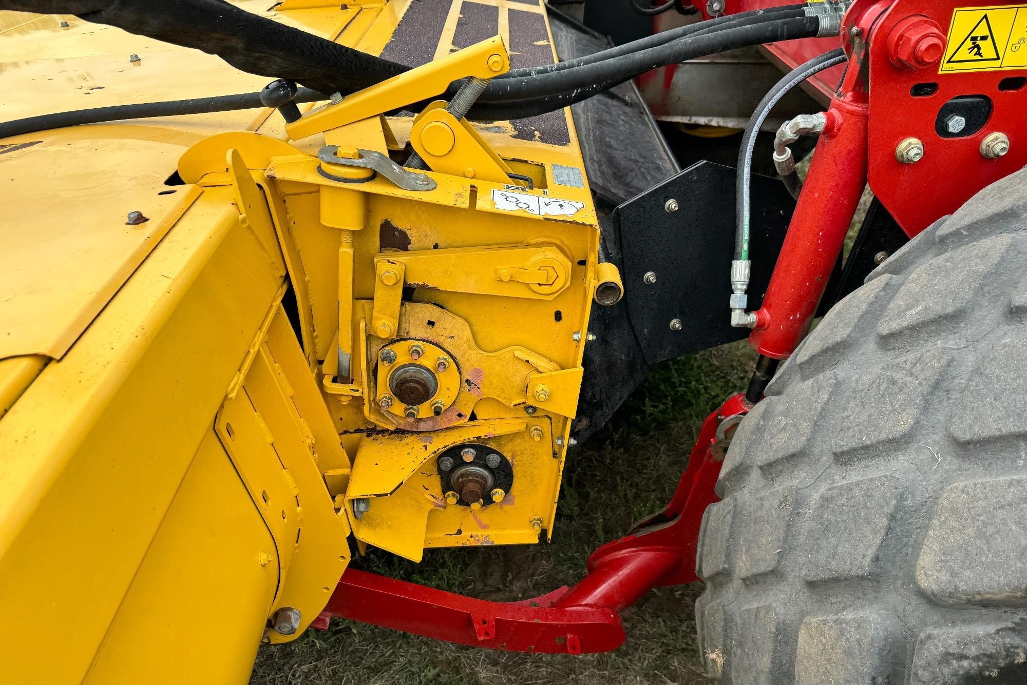 gallery 2014 New Holland Speedrower 240 Self-Propelled Windrower