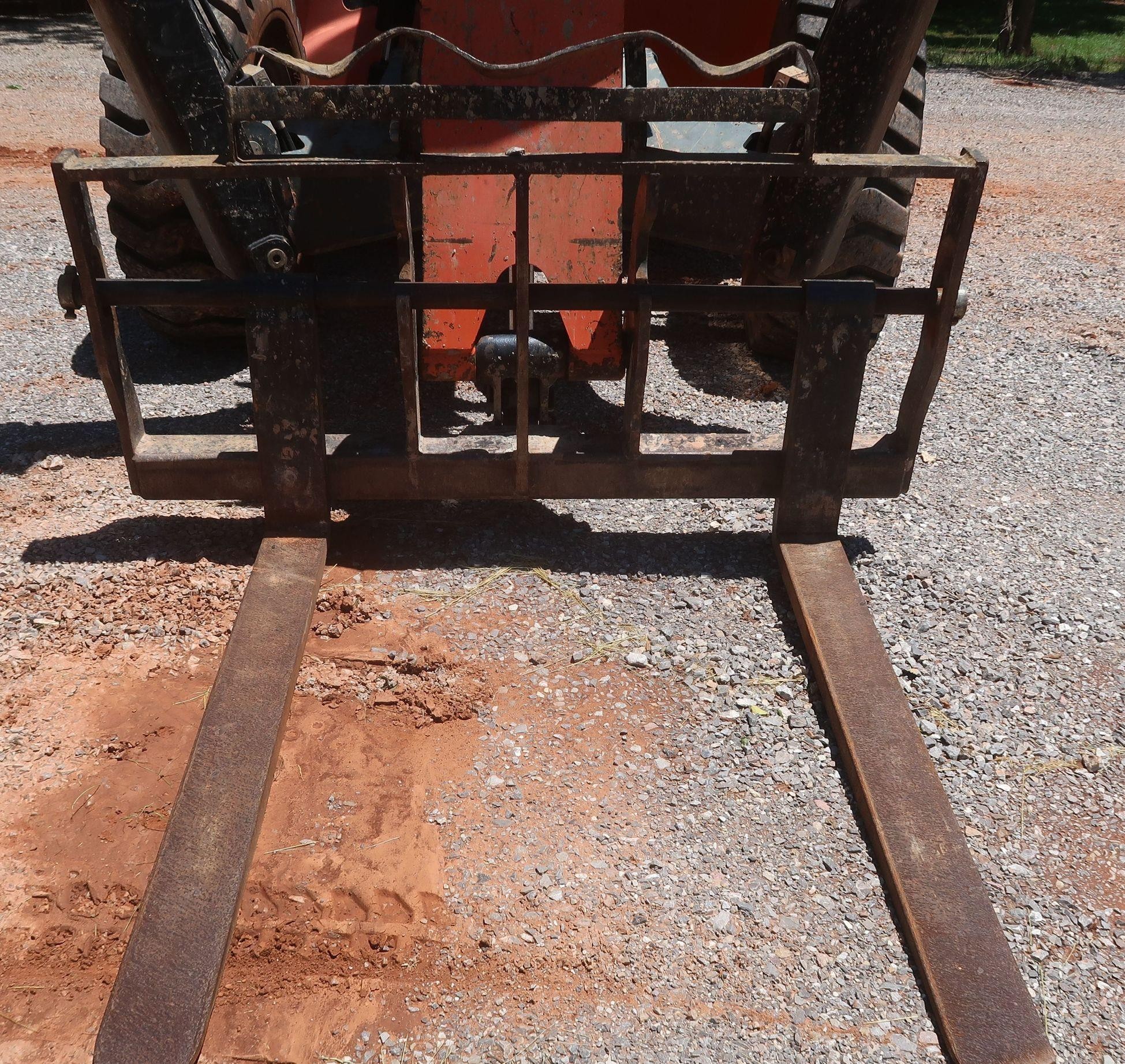 gallery 2008 JLG G12-55A  telehandler
