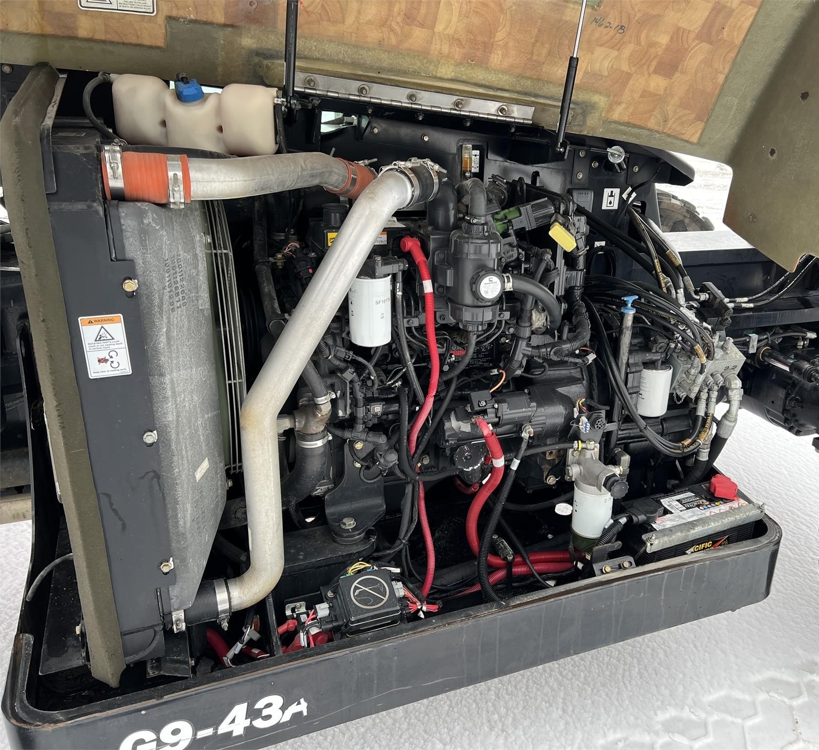 gallery 2015 JLG G9-43A Tellahandler