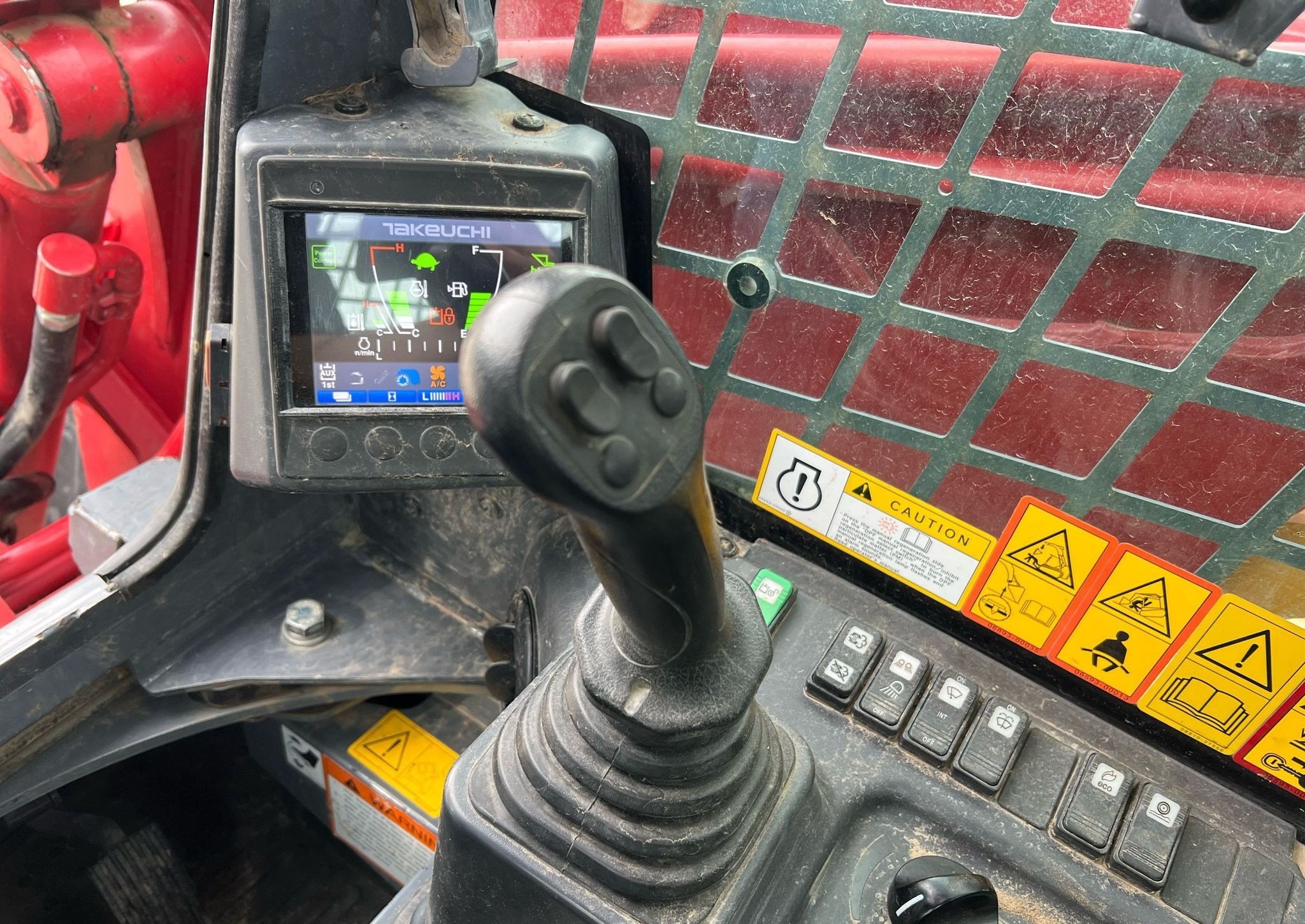 gallery 2020 Takeuchi TL12R2 tracked skid steer loader
